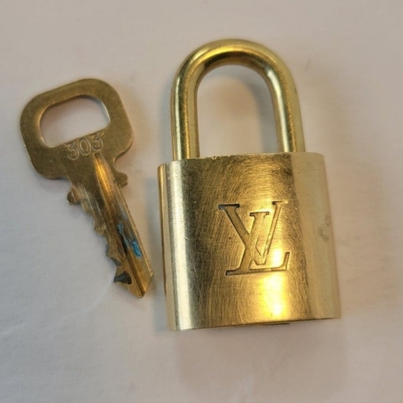 Louis Vuitton Lock and Key set - Picture 1 of 6